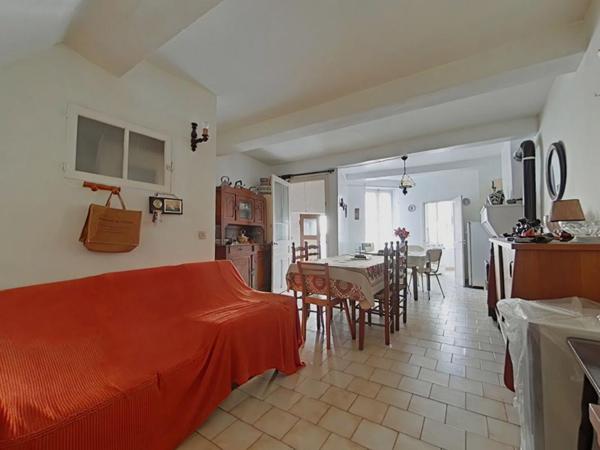 Maison Ouveillan 3 pièce(s) 63 m2