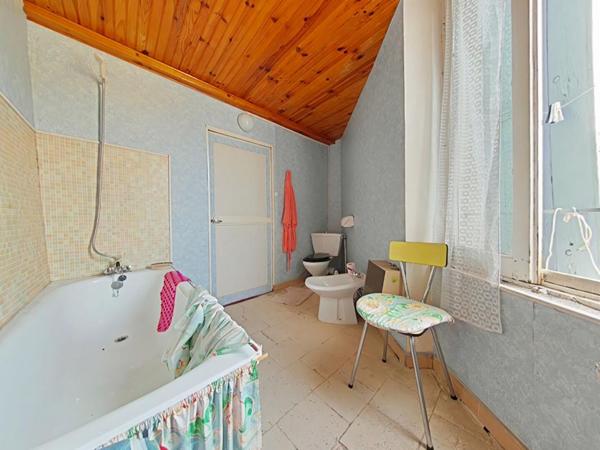 Maison Ouveillan 3 pièce(s) 63 m2