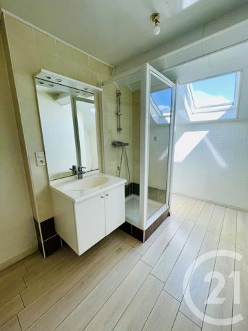 Appartement F2 à vendre  2 pièces - 67,20 m 2   MORTEAU  - 25