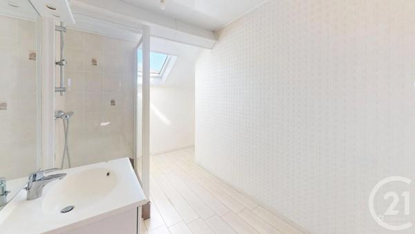 Appartement F2 à vendre  2 pièces - 67,20 m 2   MORTEAU  - 25