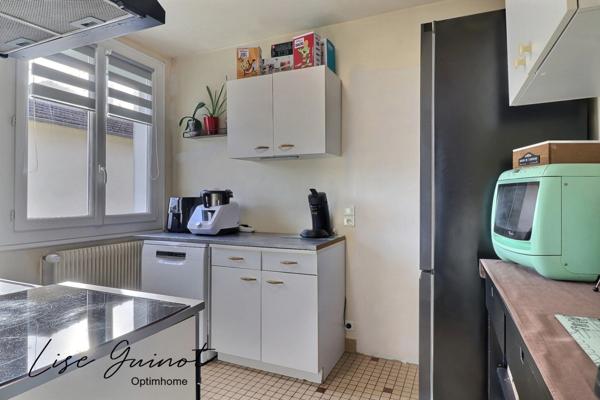 PROCHE CENTRE - 3 CHAMBRES