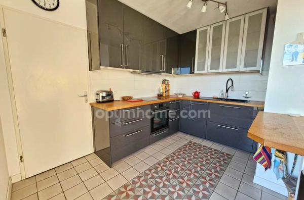 Appartement à vendre 4 pièces BORDEAUX (33)