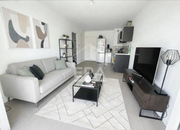 T2 CLICHY  RECENT BALCON PARKING