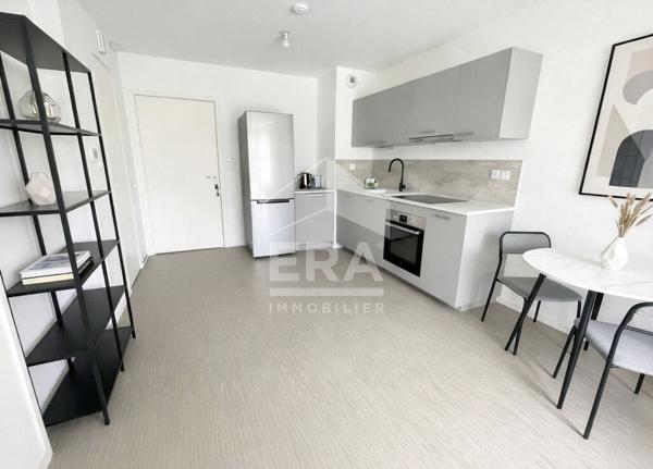 T2 CLICHY  RECENT BALCON PARKING