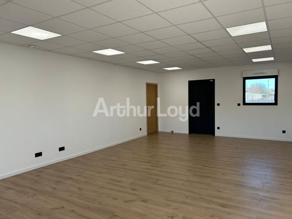 Bureaux à louer à Somain avec entrée indépendante et prestations haut de gamme