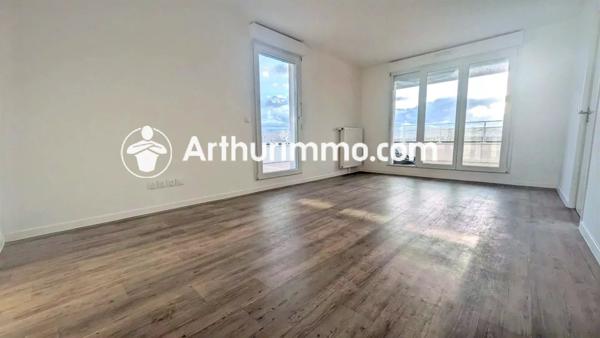 Vente Appartement 4 pièces 74 m2 à Savigny-le-Temple