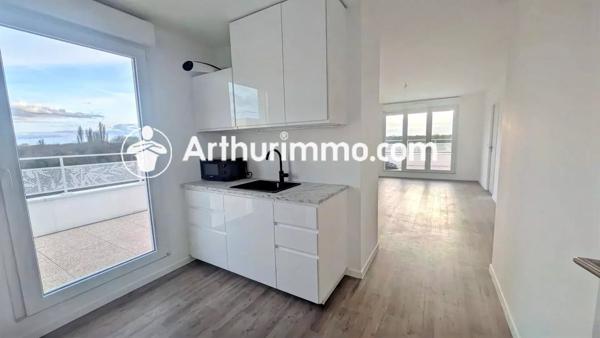 Vente Appartement 4 pièces 74 m2 à Savigny-le-Temple