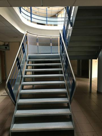 BUREAUX à VENDRE de 1245 m²