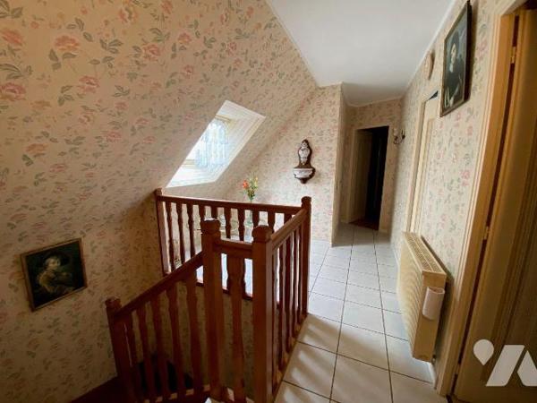 Maison à vendre à Plouha (22580) en Côtes-d'Armor (22)

Cette maison dispose d'une surface ha...