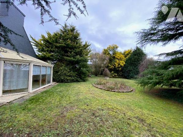 Maison à vendre à Plouha (22580) en Côtes-d'Armor (22)

Cette maison dispose d'une surface ha...