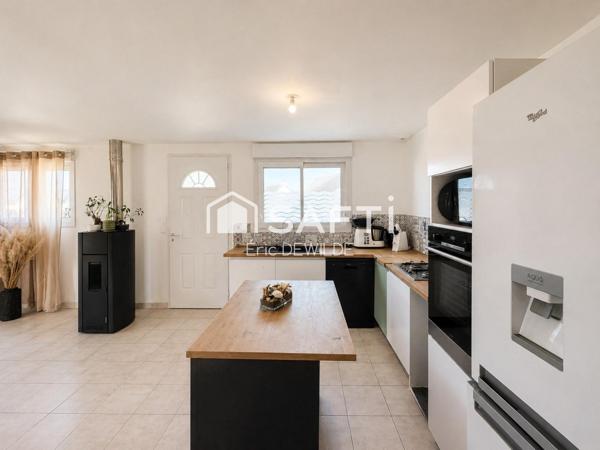 Saint-Martin-des-Champs, maison de plain-pied de 2019, RT 2012