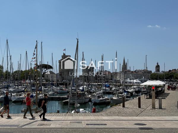 APPARTEMENT DE PRESTIGE 153 m² – Jardin privatif et piscine  LA ROCHELLE – VIEUX PORT