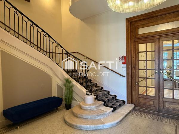 APPARTEMENT DE PRESTIGE 153 m² – Jardin privatif et piscine  LA ROCHELLE – VIEUX PORT