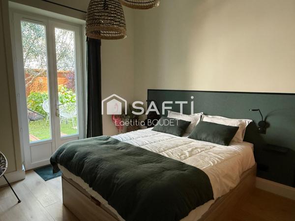 APPARTEMENT DE PRESTIGE 153 m² – Jardin privatif et piscine  LA ROCHELLE – VIEUX PORT