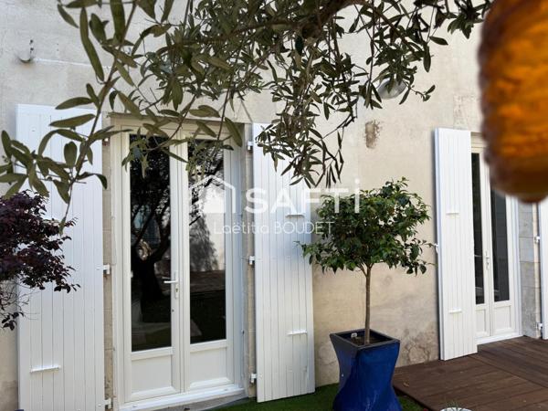 APPARTEMENT DE PRESTIGE 153 m² – Jardin privatif et piscine  LA ROCHELLE – VIEUX PORT