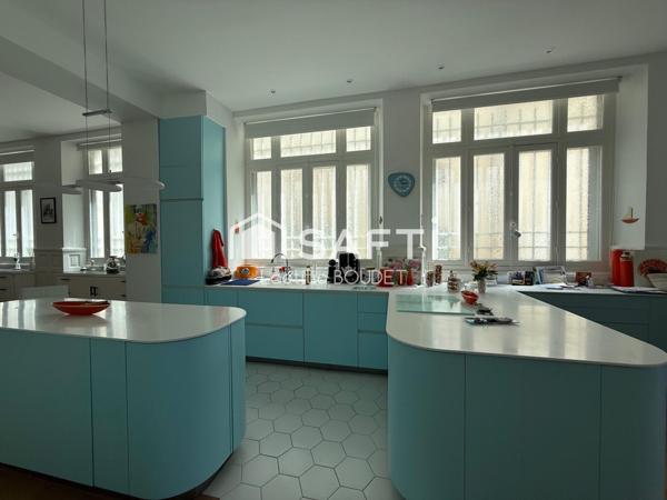 APPARTEMENT DE PRESTIGE 153 m² – Jardin privatif et piscine  LA ROCHELLE – VIEUX PORT