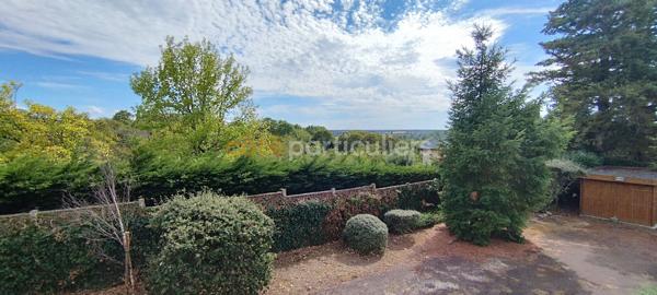 Vente
                Maison234 m² - 8 Pièces -
                    LA CHARITE SUR LOIRE (58400)