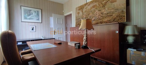 Vente
                Maison234 m² - 8 Pièces -
                    LA CHARITE SUR LOIRE (58400)