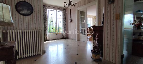 Vente
                Maison234 m² - 8 Pièces -
                    LA CHARITE SUR LOIRE (58400)