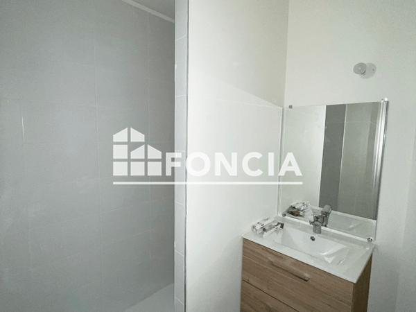 Location Appartement 2 pièces 40.15 m² - 14 RUE TOURVILLE Le Havre 76600