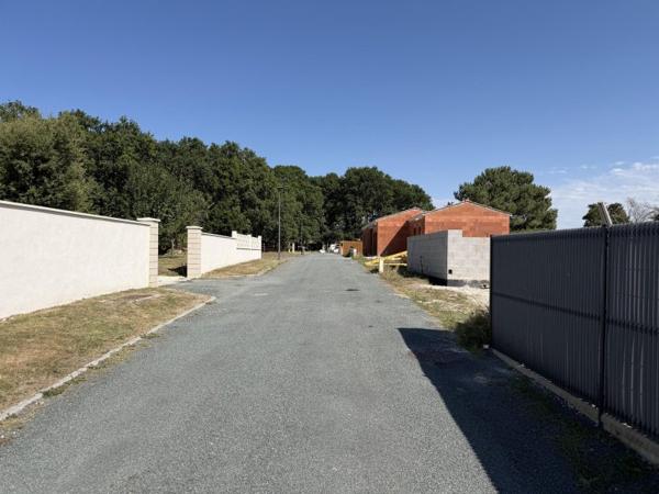 Vente / Terrain constructible à Arvert (17530)
