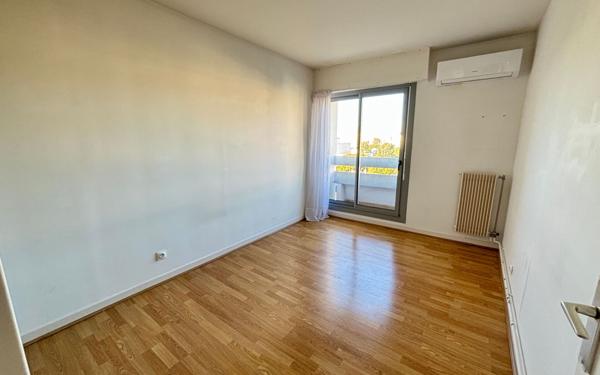 Appartement à vendre    3 pièces • 72 m2 Montpellier