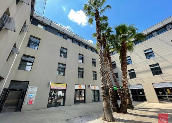 Bureaux à louer à Nîmes avec parkings sur le périphérique et accès facile