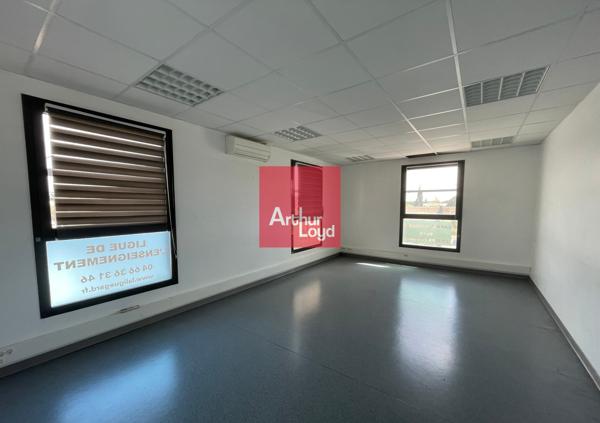Bureaux à louer à Nîmes avec parkings sur le périphérique et accès facile