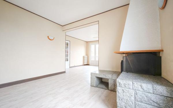 Maison à vendre    6 pièces • 134 m2 Aurillac