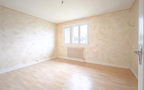 Maison à vendre    6 pièces • 134 m2 Aurillac