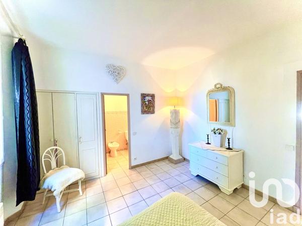 Immeuble à vendre 101 m² Saint-Tropez