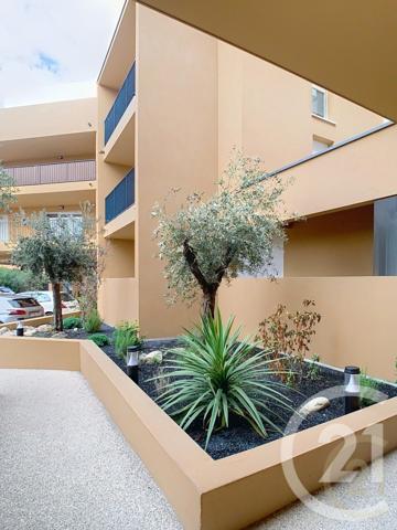 Appartement F3 à vendre  3 pièces - 76,62 m2 POLLESTRES - 66