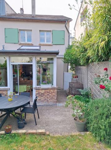 Maison centre-ville Rambouillet 6 pièce(s) 102 m2