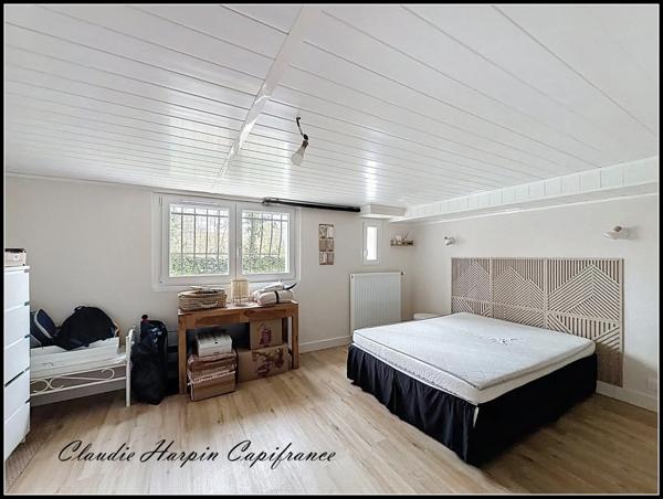 Maison à vendre 6 pièces PARTHENAY (79) 179 m² habitable - 5 chambres - terrain environ 1095 m²