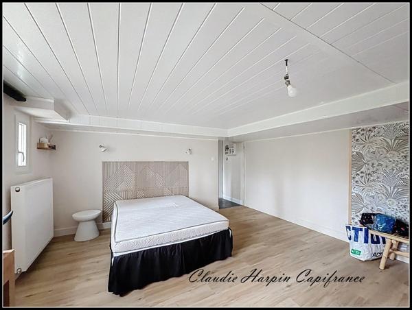 Maison à vendre 6 pièces PARTHENAY (79) 179 m² habitable - 5 chambres - terrain environ 1095 m²