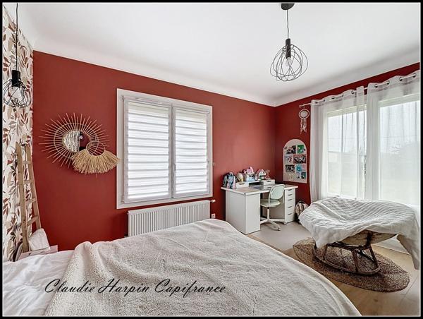 Maison à vendre 6 pièces PARTHENAY (79) 179 m² habitable - 5 chambres - terrain environ 1095 m²