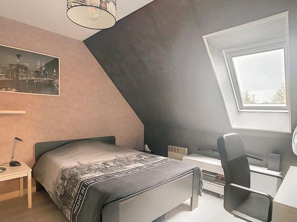 A vendre, maison de 141m2, 4 chambres, à Chateauneuf-sur Sarthe sur un terrain de plus de 2200m2