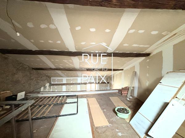 79200 PARTHENAY A vendre, maison de charme au coeur de Parthenay, proche des commodités