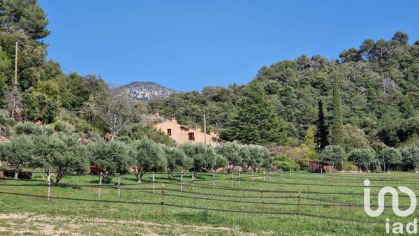 Maison à vendre 20 pièces 505 m² Aups