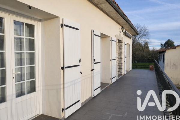Maison à vendre 8 pièces 200 m² Chasseneuil-sur-Bonnieure