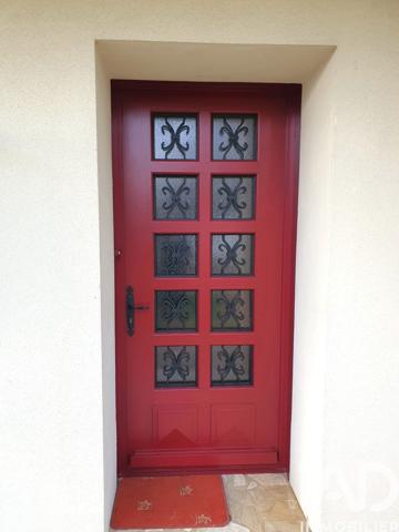 Maison à vendre 8 pièces 200 m² Chasseneuil-sur-Bonnieure