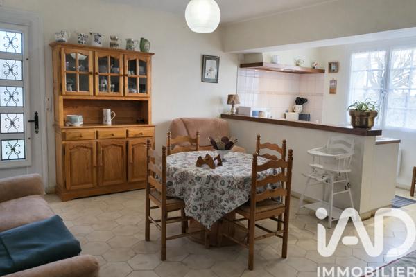 Maison à vendre 8 pièces 200 m² Chasseneuil-sur-Bonnieure