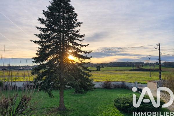 Maison à vendre 8 pièces 200 m² Chasseneuil-sur-Bonnieure