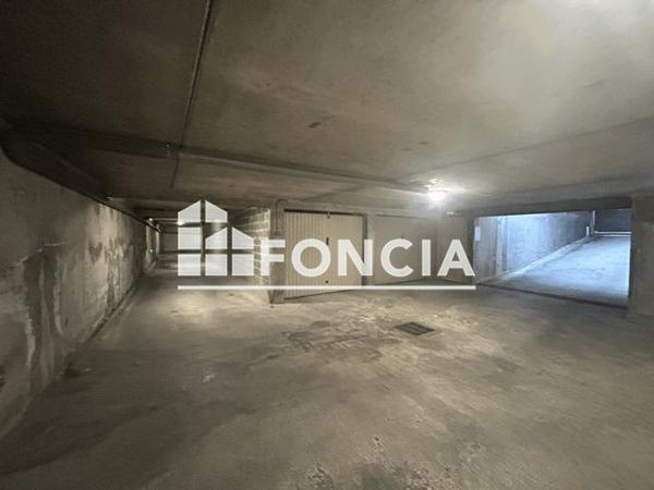 Location Parking - 2 RUE PRETE A PARTIR Digne-les-bains 04000