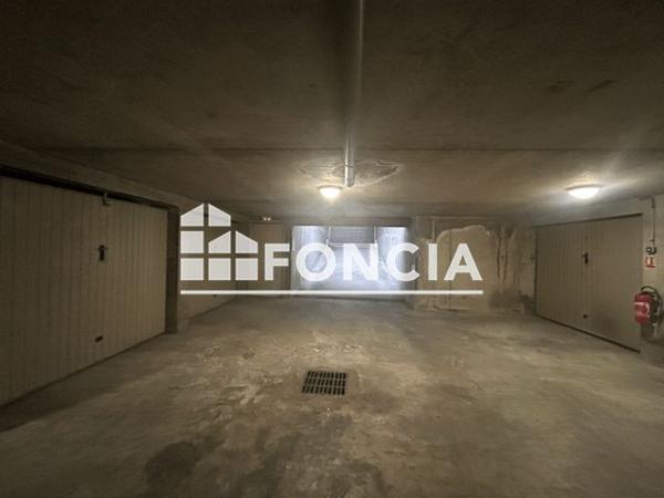 Location Parking - 2 RUE PRETE A PARTIR Digne-les-bains 04000