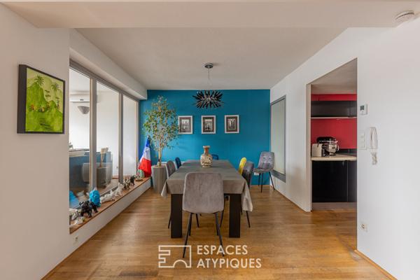 Loft et sa terrasse dans un ancien magasin de meubles