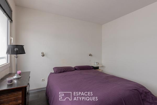 Loft et sa terrasse dans un ancien magasin de meubles