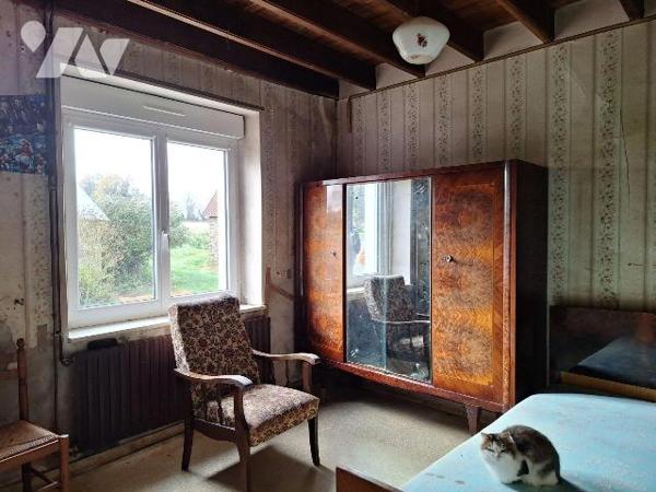 A Vendre, Ancien corps de ferme à Saint-Berthevin-la-Tannière (53220) en Mayenne (53).
Fermett...