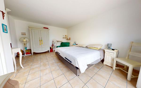 Maison à vendre    5 pièces •  Octeville-sur-Mer