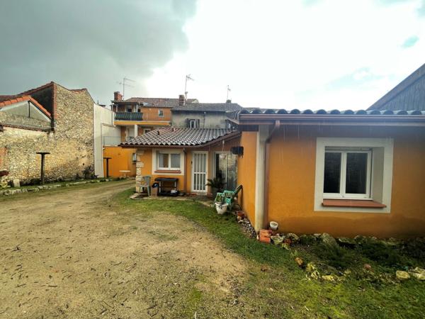 A vendre Immeuble de rapport Roquefort rentabilité investissement locatif 4 logements